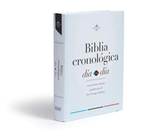 Cargar imagen en el visor de la galería, Biblia cronológica RVR60 día por día tapa dura
